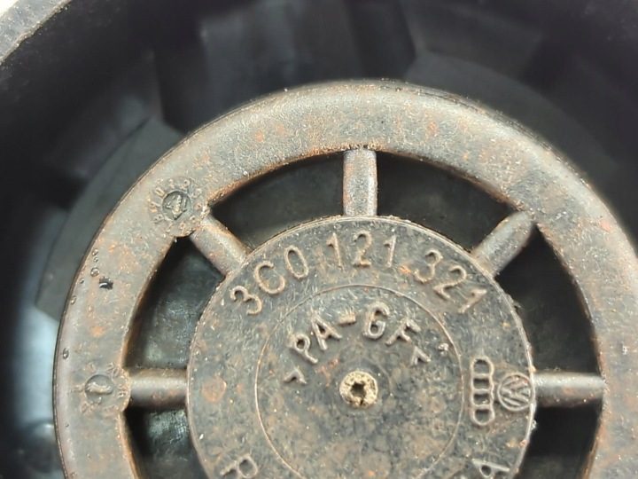 Крышка расширительного бачка Skoda Octavia 3 рестайлинг 2017 3C0121321, фото 3