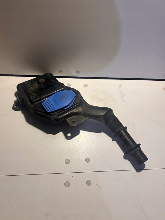 КОНТЕЙНЕР НА ЖИДКОСТЬ ДЛЯ ОМЫВАТЕЛЯ ГОРЛОВИНА ЖИДКОСТИ A5 Audi A4 B8 8T1 955 463, фото 1