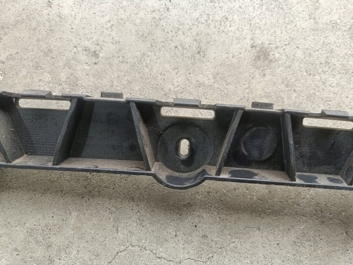 НАПРАВЛЯЮЩАЯ БАМПЕРА ЛЕВАЯ ЗАДНЯЯ SKODA OCTAVIA III УНИВЕРСАЛ 5E9807393, фото 4