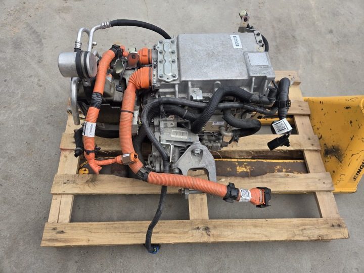 Двигатель Электрический Renault Megane 5 В E-TECH EV60 ПРОБЕГ 90 л.с., фото 1