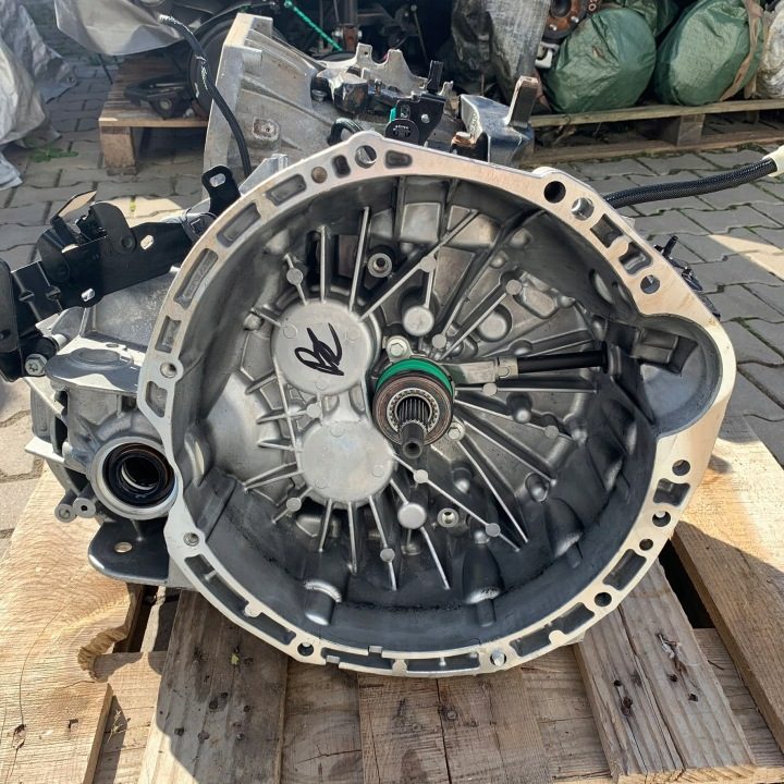 КОРОБКА ПЕРЕДАЧ PF6082 320106493R NV300 TRAFIC III IV 2024 2025 2.0 DCI, фото 1