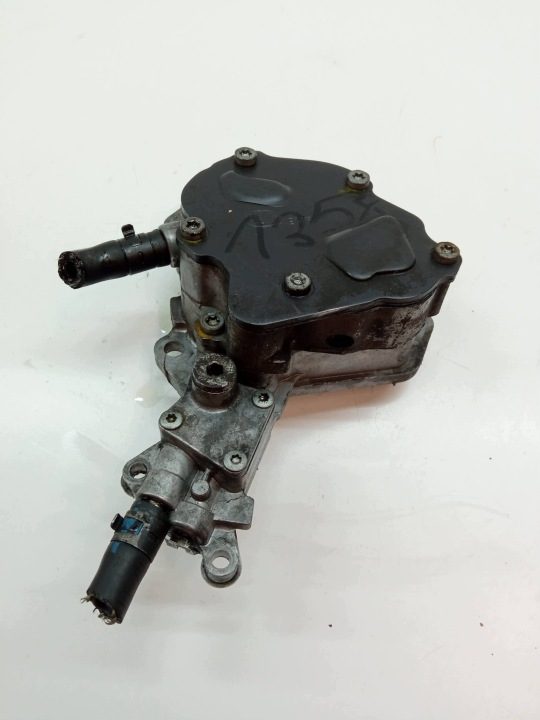 Насос вакуумный 038145209E LUK 1.9 TDI VW Volkswagen Passat V (1996-2005) B5, фото 4
