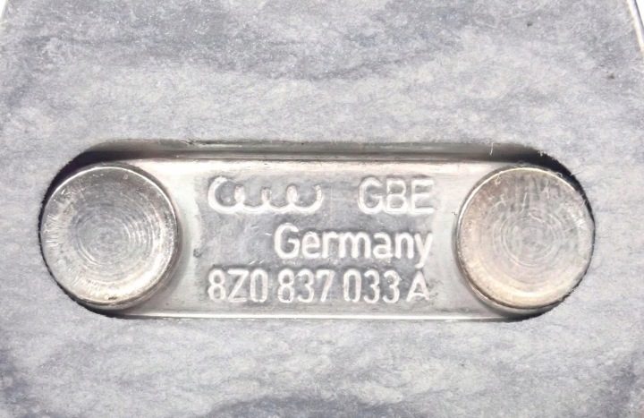 ЗАЩЕЛКА ЗАМКА ДВЕРИ 8Z0837033A AUDI A2 A3 A4 A5 Q7, фото 6