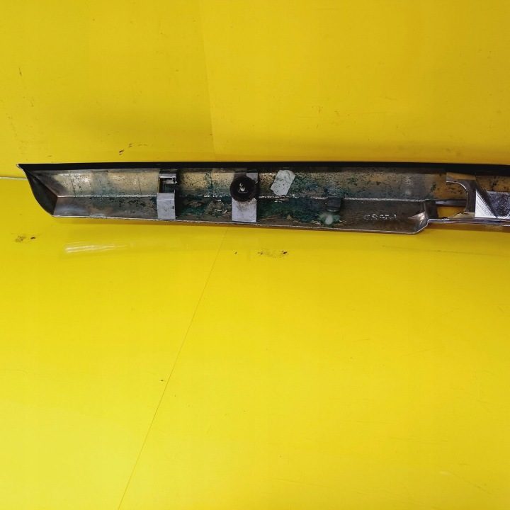 НАКЛАДКА КРЫШКИ БАГАЖНИКА OPEL ASTRA H ХЭТЧБЕК 13105814 NR316, фото 12