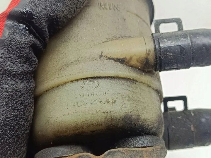 Бачок гидроусилителя Hyundai Santa Fe 717626000, фото 3