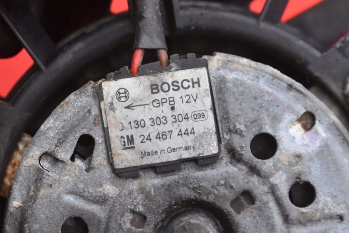 Вентилятор 24467442 Opel Astra 3 III H 1.7 CDTI 100 л.с. 04-07, фото 15