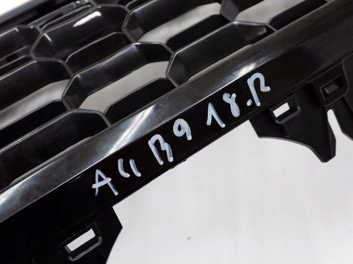РЕШЕТКА РАДИАТОРА РЕШЕТКА БАМПЕРА AUDI A4 B9 8W 18 г., фото 8