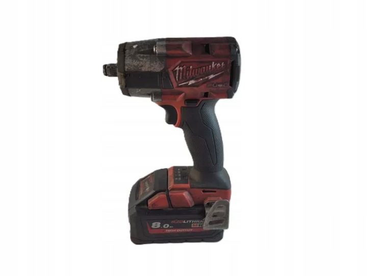 Ударный гайковерт Milwaukee аккумуляторный 1/2'' 881 Н·м с кейсом, фото 2