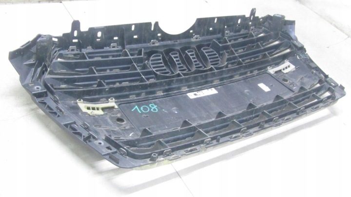AUDI A4 B9 8W S-LINE 15-19 РЕШЕТКА РАДИАТОРА, фото 5
