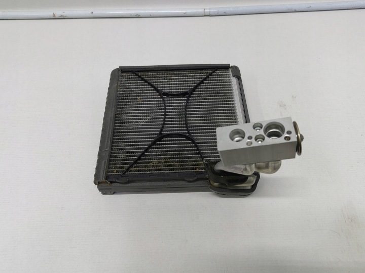 MINI CLUBMAN F54 ИСПАРИТЕЛЬ КОНДИЦИОНЕРА, фото 1