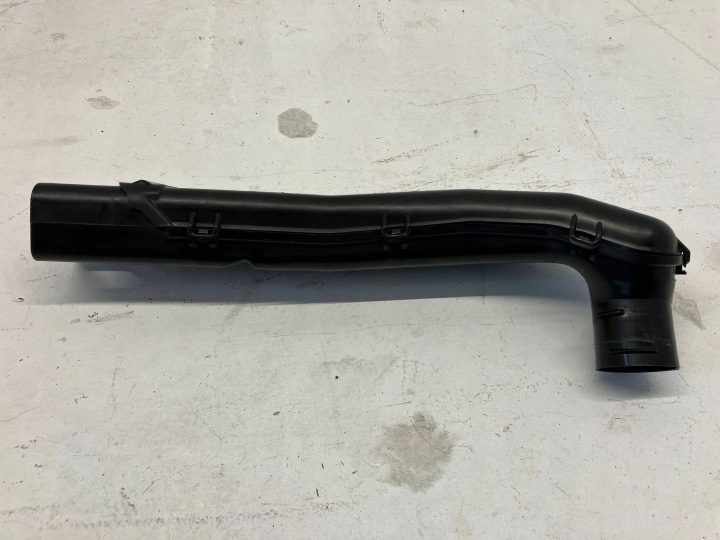 Yaris IV Mazda 2 труба воздуховод батареи тяговой, фото 2