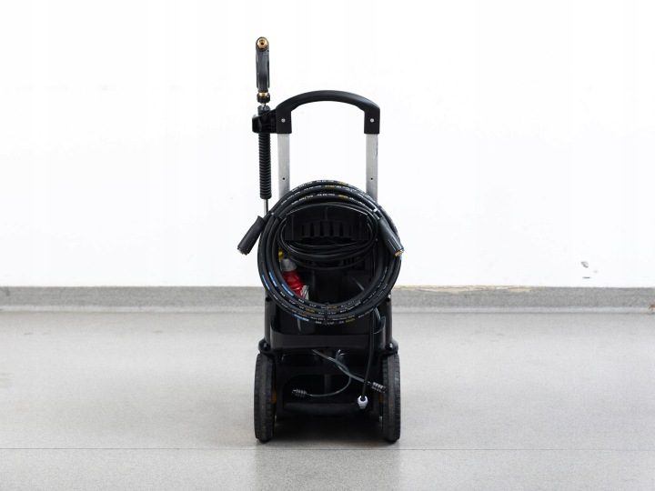 МОЙКА ВЫСОКОГО ДАВЛЕНИЯ KARCHER HD 7/18 C 180 бар 700l/h 400V 5 кВт 2400 нетто, фото 6