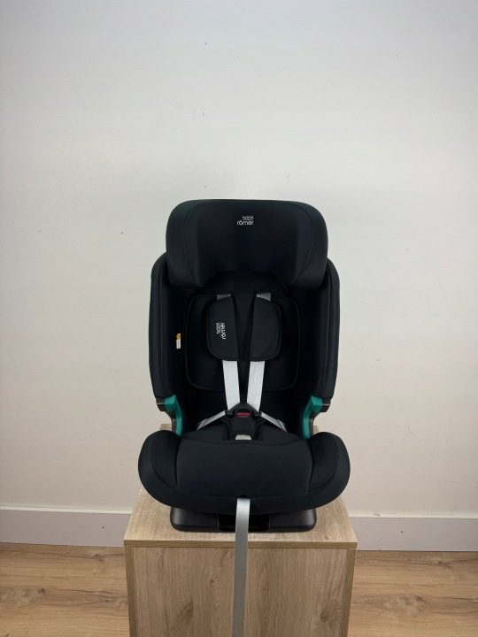 Автокресло Britax Romer Evolvafix черное i-Size 9-36 кг 76-150 см, фото 2