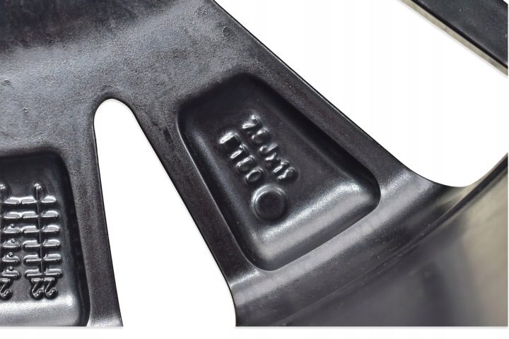 Литой диск FORD KUGA MK3 7.5" x 19" ET50 5x108 LV4C-P2A, фото 12