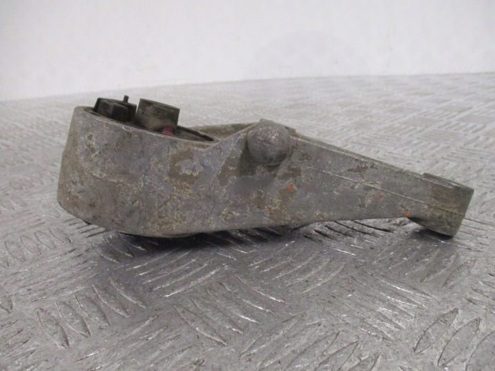 Подушка кронштейн двигателя Opel Astra G Zafira 90575186, фото 3