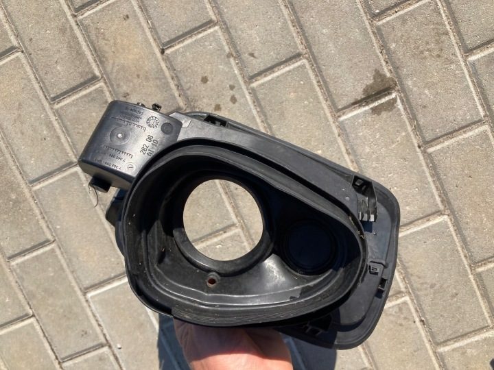 BMW 2 F45 F46 ГОРЛОВИНА ЛЮЧОК ГОРЛОВИНЫ БЕНЗОБАКА 7302255 7345324, фото 4
