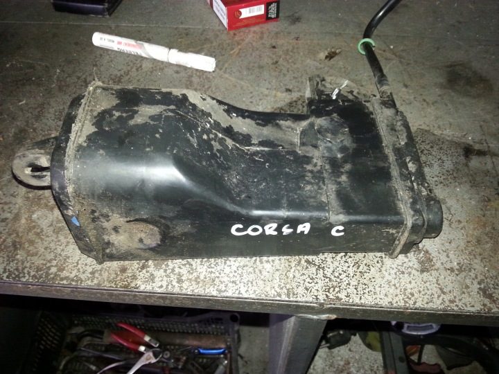 Адсорбер Corsa c 1.2 1.0 паров топлива GM, фото 1