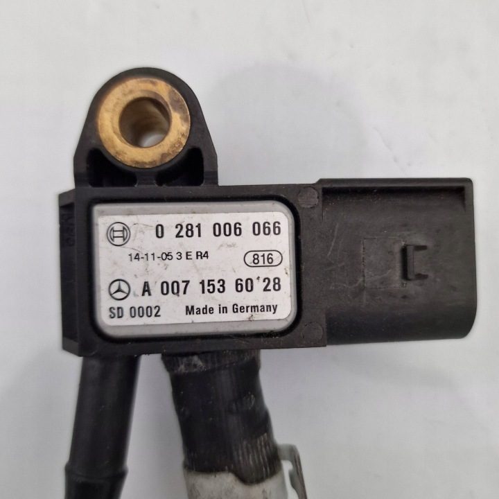 Mercedes-Benz A W176 2015 0281006066 Датчик давления выхлопных газов 0281006066, фото 5