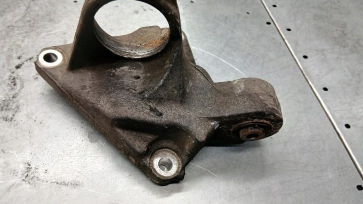 КРОНШТЕЙН ДВИГАТЕЛЯ CITROEN C4 PICASSO I 07 г. 9653354580, фото 6