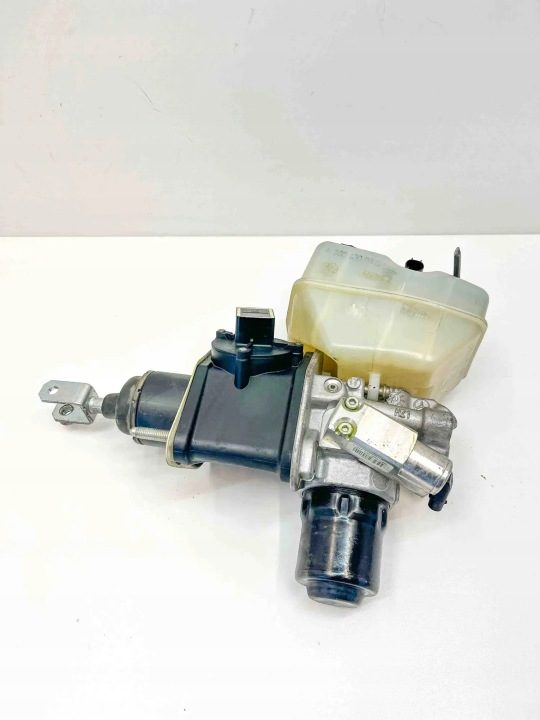 Бачок тормозной жидкости MERCEDES-BENZ SL (R230) A2304300302 5.5L бензин, фото 1