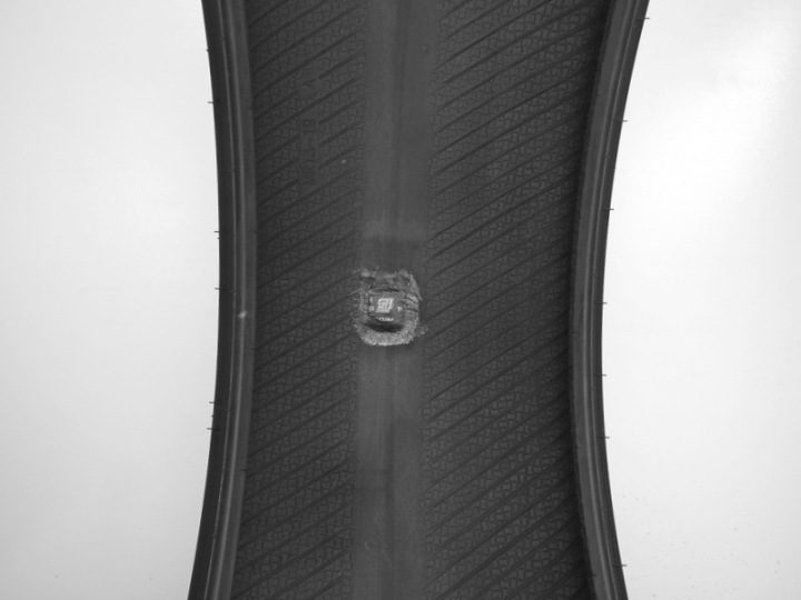 Шина летняя Nokian Tyres Powerproof 1 245/40ZR19 98 Y защита диска, усилитель (XL), фото 3