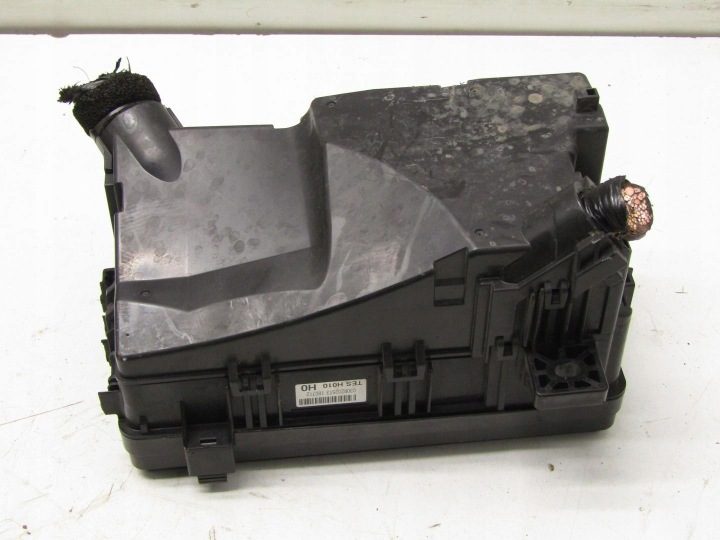 Блок предохранителей 1.0 Vtec турбо Honda Civic X TESH010H0, фото 2