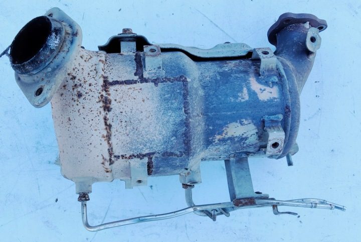 КОРПУС КАТАЛИЗАТОРА ПУСТОЙ 2.0 2.2 D4D с DPF AVENSIS AURIS VERSO COROLLA, фото 1