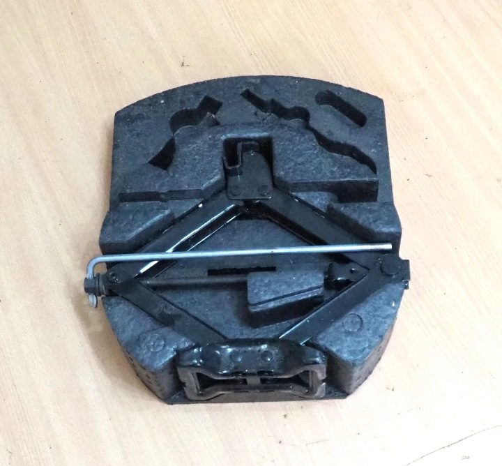 ВКЛАДЫШ КОЛЕСА ДОМКРАТ FORD MONDEO MK4 6G92-17080-CB 7S71-17009-BB, фото 2