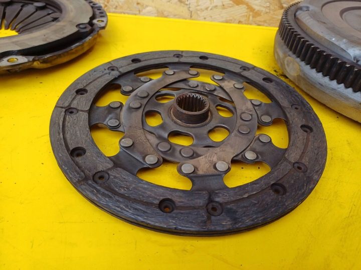 ДВУХМАССОВЫЙ МАХОВИК В СБОРЕ FORD FOCUS MK1 1.8B, фото 9