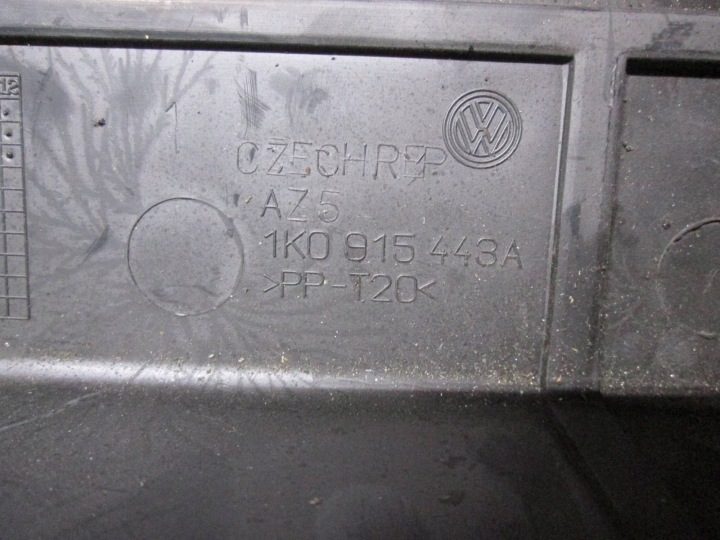 Крышка аккумулятора Volkswagen AUDI SEAT 1K0915443A, фото 4