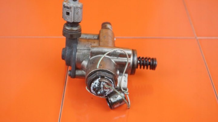 A3 TT A4 LEON ALTEA OCTAVIA TOLEDO EXEO 2.0 TFSI 08 г. 200 л.с. BWA топливный насос, фото 4