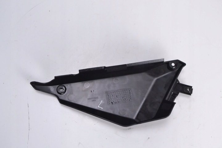 Вставка левая обтекатель KAWASAKI Z 650 23-25, фото 6