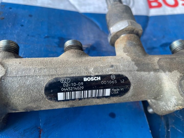 VW LT 2,8 TDI 156 л.с. молдинг распределитель Common Rail, фото 3