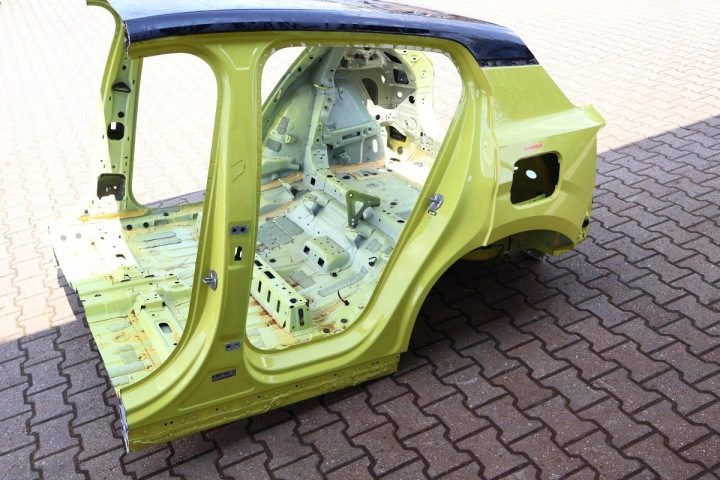 VOLVO EX30 ЧЕТВЕРТЬ КРЫЛО ЛЕВОЕ ЗАДНЕЕ, фото 3