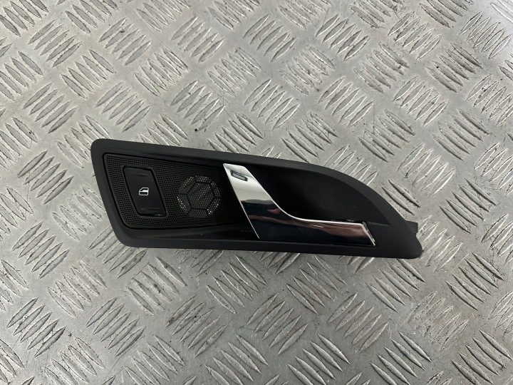 SKODA OCTAVIA II РУЧКА ВНУТРЕННЯЯ ПРАВАЯ ЗАДНЯЯ 1Z0839248 1Z0868160A, фото 1
