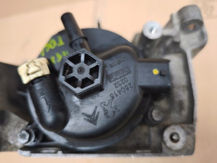 Ford Mondeo MK5 2.0 TDCI корпус топливного фильтра, фото 6