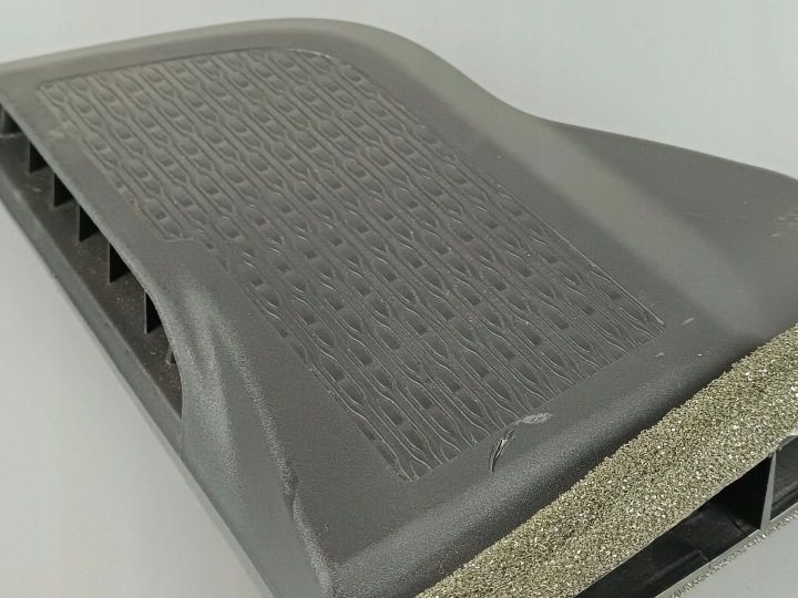 2023 Jeep Grand Cherokee WL Воздуховод 68379746AC, фото 4