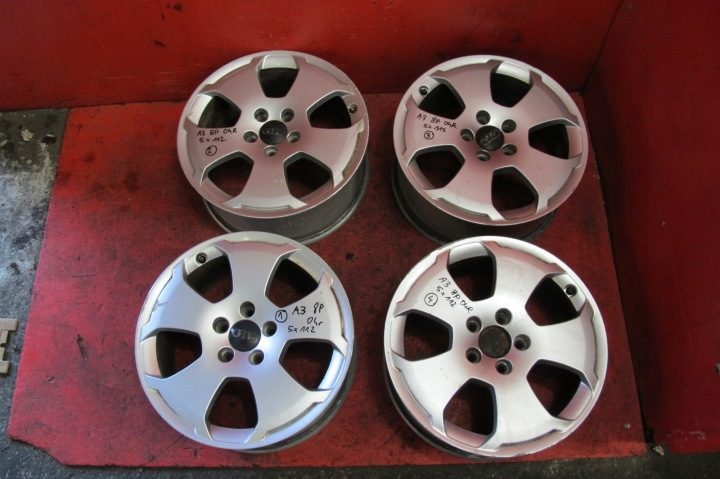 4× Литой диск Audi OE 8P0601025C AUDI A3 8P A3 8P 7.5" x 17" 5x112 ET 56, фото 1