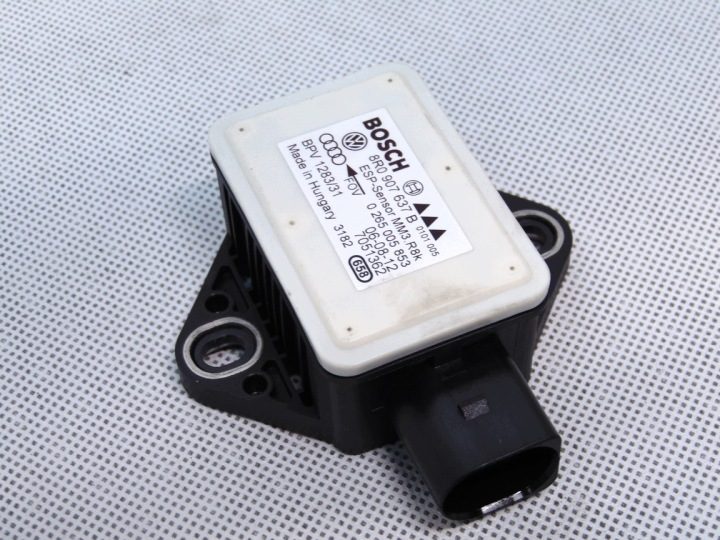 Оригинальный модуль ESP датчик ускорения Audi Volkswagen Seat 8R0907637D, фото 1