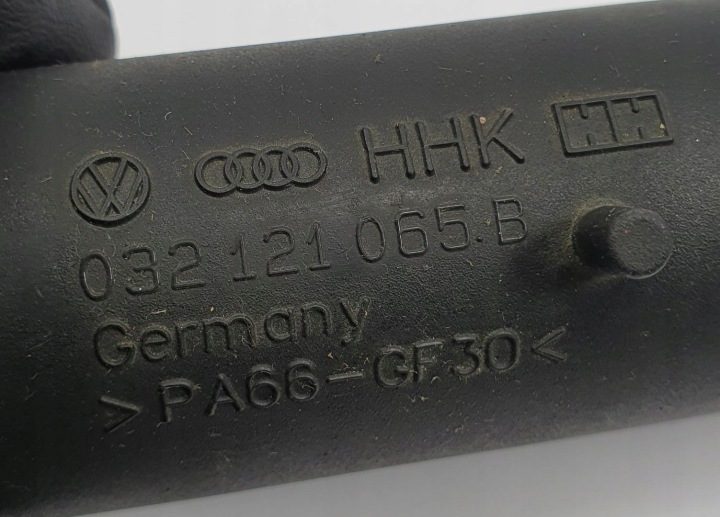 Volkswagen OE 032121065B трубка системы охлаждения, фото 4