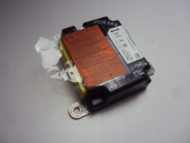 ДАТЧИК AIRBAG NISSAN X-TRAIL T32 988204BF0A, фото 1