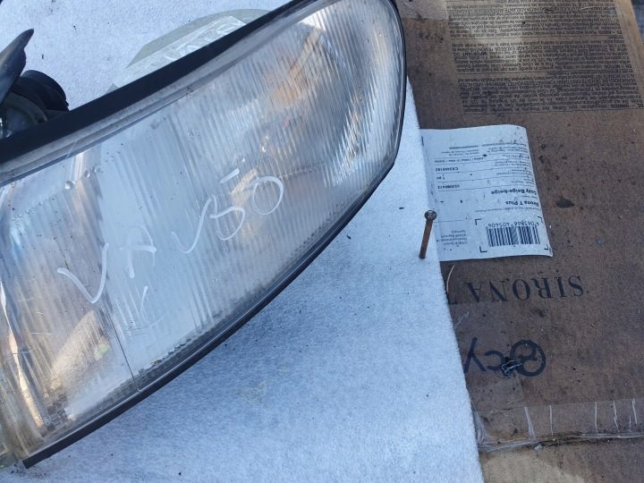 ПОВОРОТНИК ПЕРЕДНИЙ ЛЕВЫЙ OPEL VECTRA B 96-99 седан 1.8 VALEO ОРИГИНАЛ, фото 1