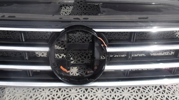 РЕШЕТКА РАДИАТОРА VW PASSAT B8 R-LINE РЕСТАЙЛИНГ, фото 4
