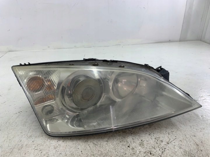 FORD MONDEO MK3 РЕСТАЙЛИНГ ФАРА ПРАВАЯ ПЕРЕДНЯЯ КСЕНОН 1S7113005CJ ХОРОШИЙ, фото 2