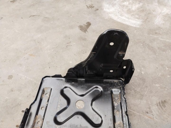 Основание кожух аккумулятора Fiat Sedici Suzuki SX4 рестайлинг бензин оригинал, фото 2