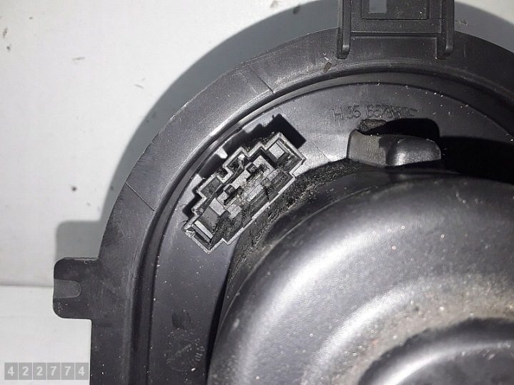 1998 Audi A3 Вентилятор моторчика вентилятора печки 1j1819021a, фото 4