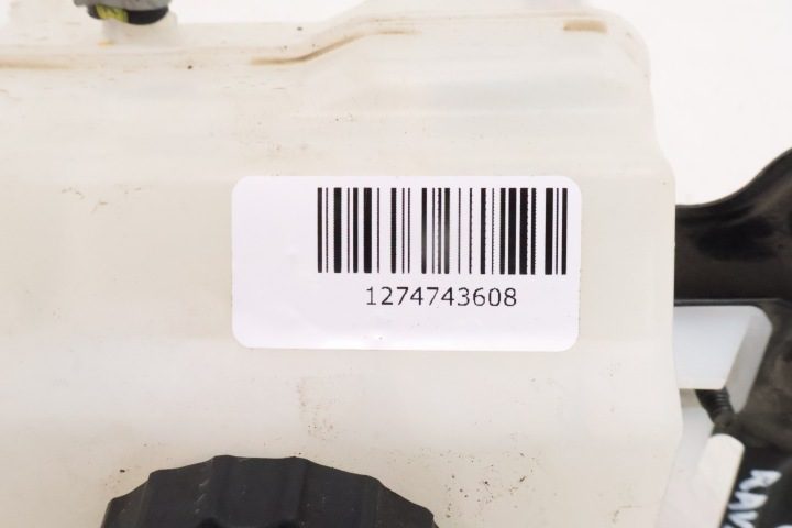 Toyota RAV4 V 2.5 гибрид бачок тормозной жидкости, фото 6