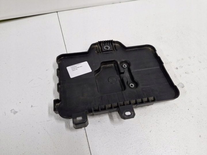 Suzuki Vitara III 3 площадка аккумулятора корпус 72521-61M10, фото 1