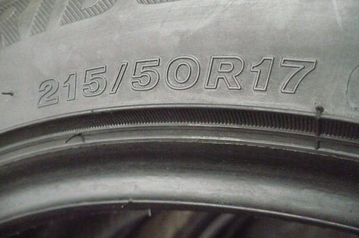Шина зимняя Bridgestone Blizzak LM001 215/50R17 95 В сцепление на снегу (3PMSF), защита диска, усилитель (XL), фото 2