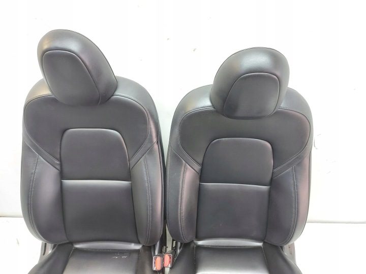 TESLA MODEL Y 2022 г. ДИВАНЫ СИДЕНЬЯ ПЕРЕДНИЕ ЗАДНИЕ КОМПЛ., фото 5